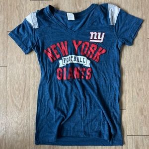 New York Giants Short-Sleeve V-Neck Tee